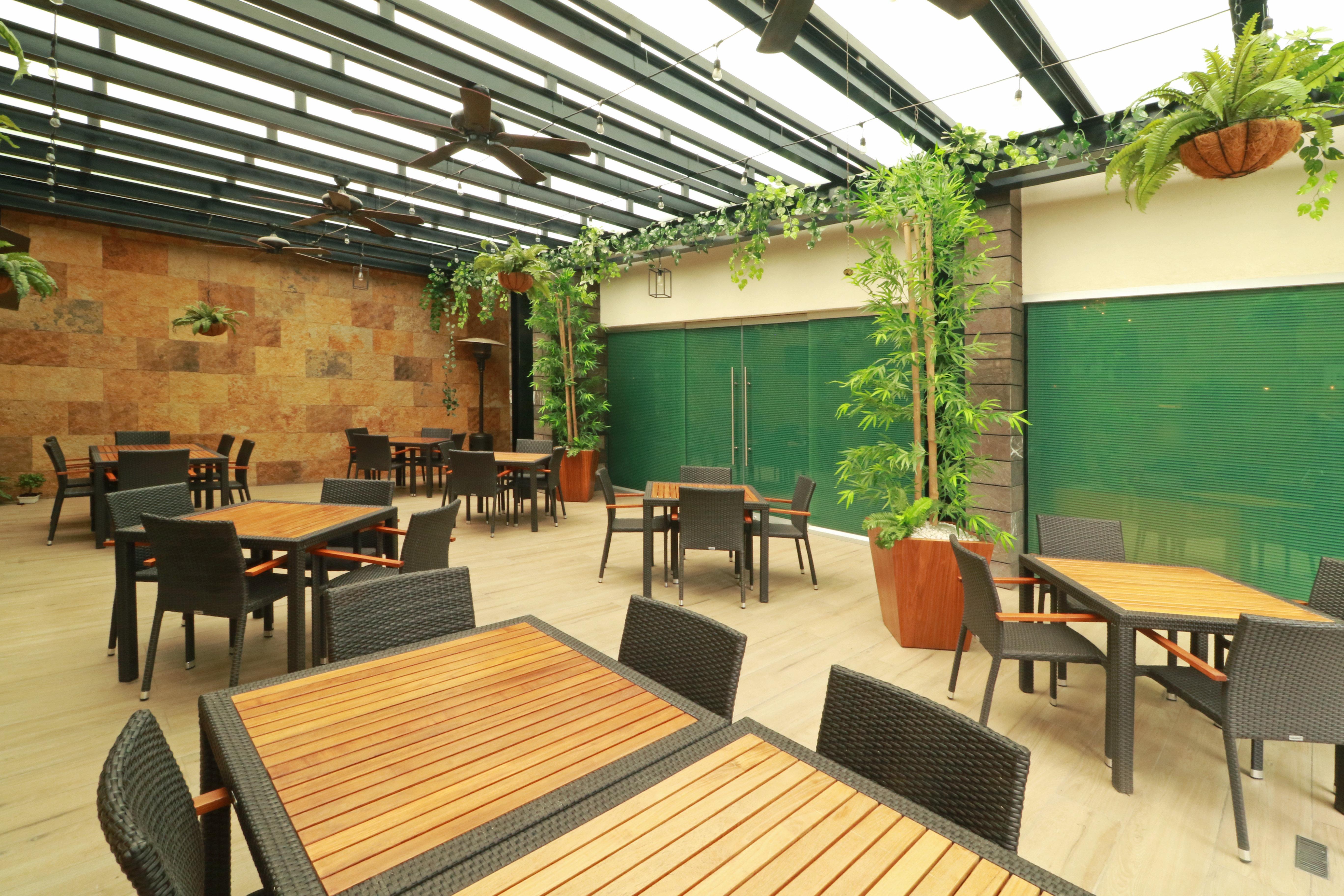 Holiday Inn & Suites Plaza Mayor By Ihg León Kültér fotó