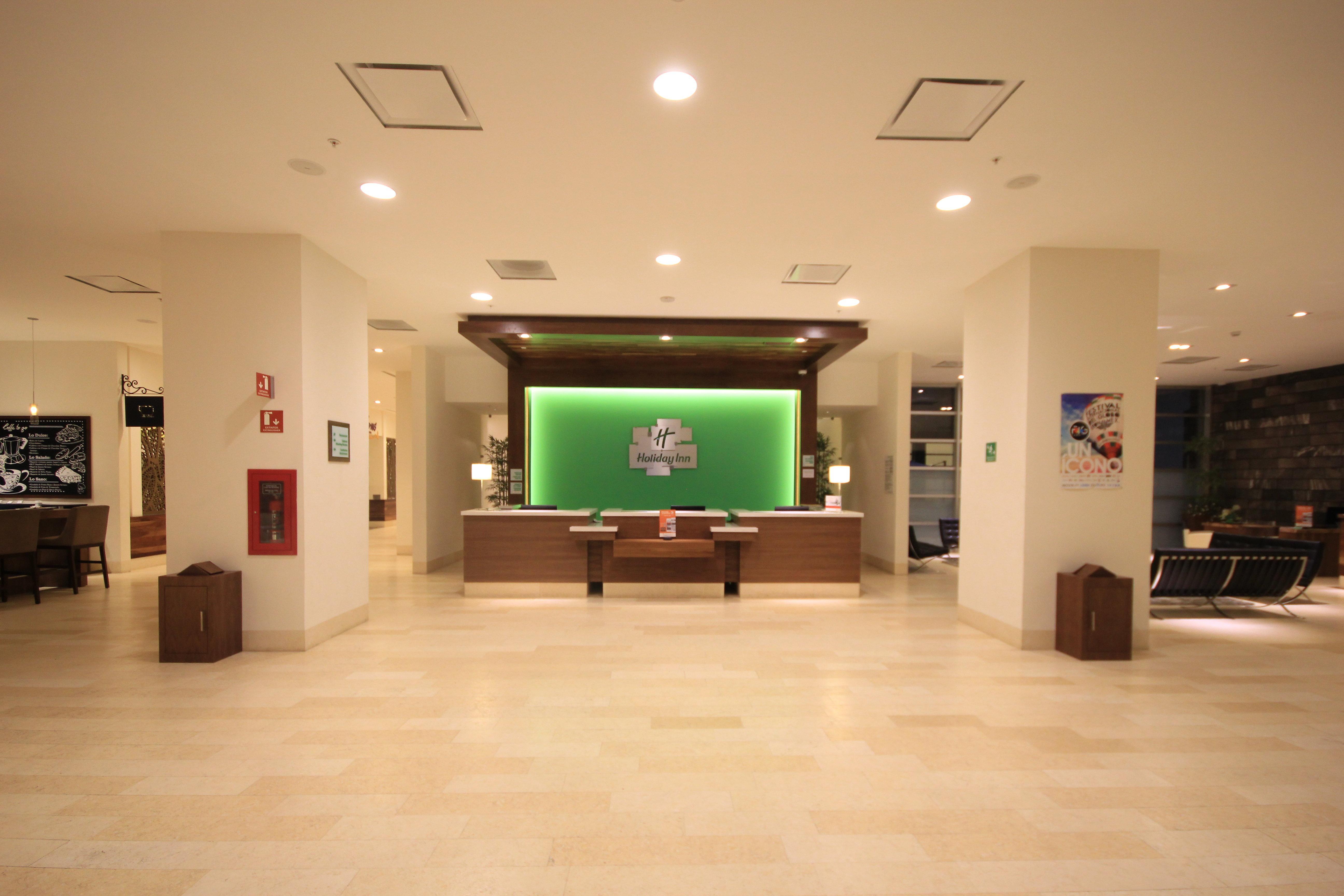 Holiday Inn & Suites Plaza Mayor By Ihg León Kültér fotó